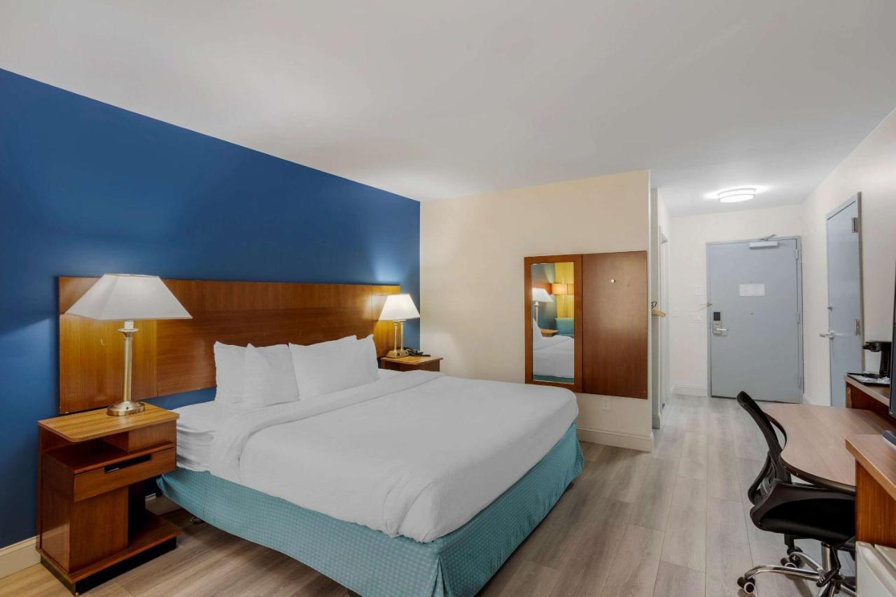 Comfort Inn & Suites Mt Laurel-Philadelphia Mount Laurel Exteriör bild