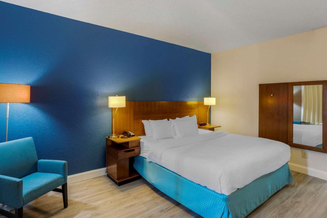 Comfort Inn & Suites Mt Laurel-Philadelphia Mount Laurel Exteriör bild